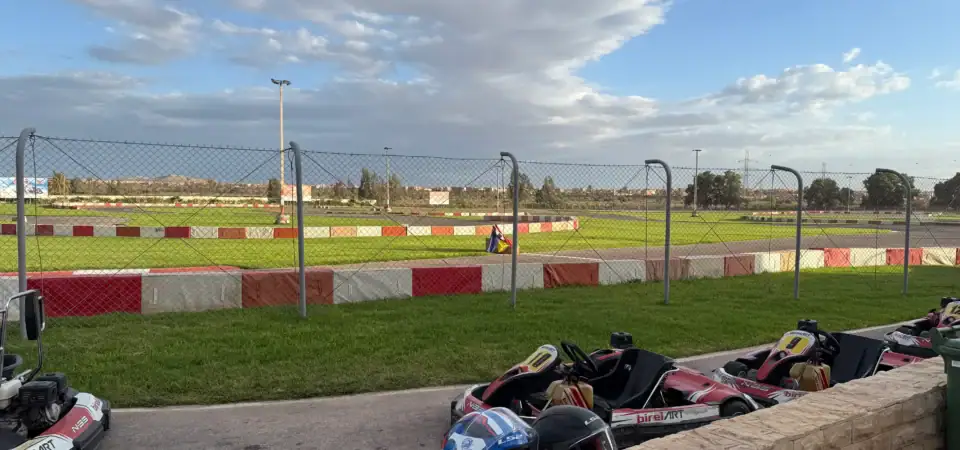Gokart track and racing helmets at Marrakech Stay Vip, offering thrilling go-kart racing experiences in Marrakech Morocco. Perfect for adventure and entertainment during your stay.